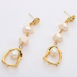Geometric Long Pearl Earrings