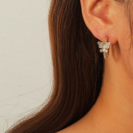 C-shaped earrings