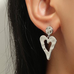 Personality Exaggerated Irregular Heart Alloy Earrings